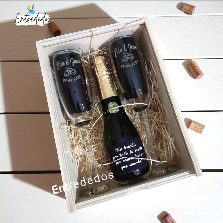 copa-grabada-laser-iniciales-cava