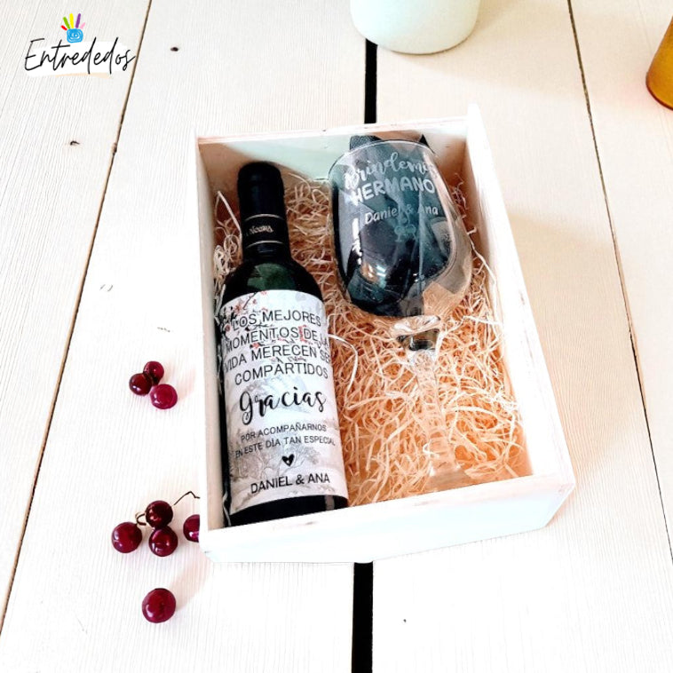 caja de vino personalizada – regalo original Entrededos
