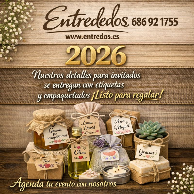 Bálsamo labial en forma de bola con bolsita y etiqueta