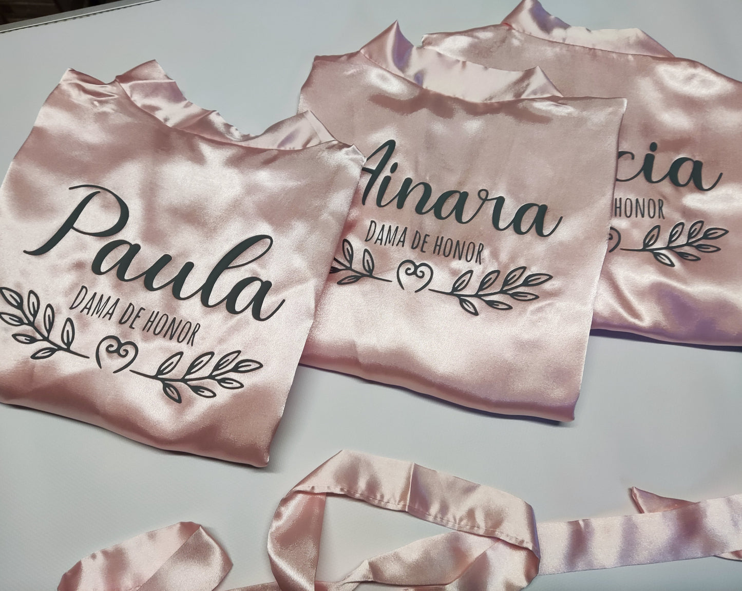 Bata personalizada para damas de honor MODELO KIMONO
