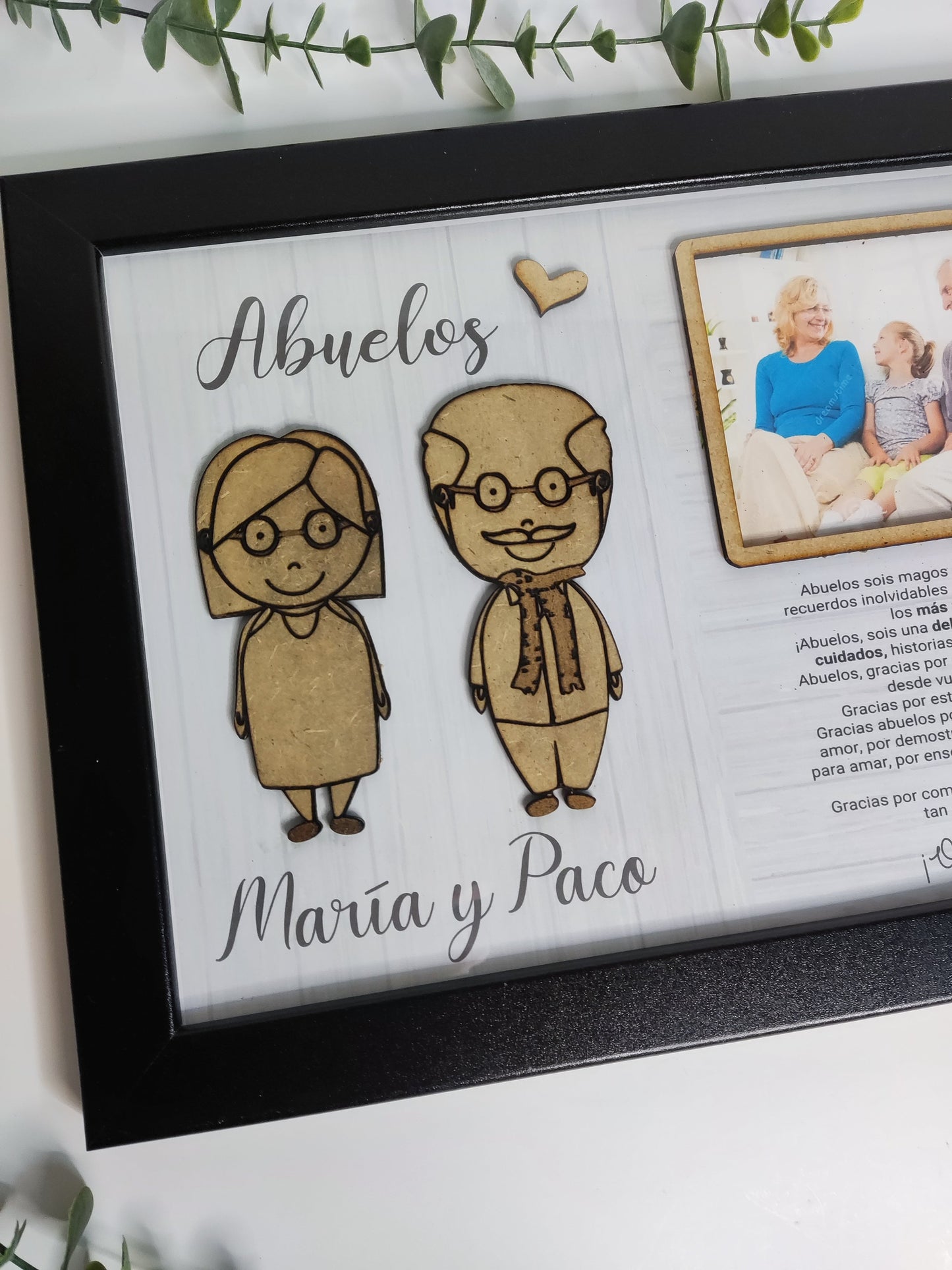 Marco y lamina abuel@s personalizado con detalles en madera