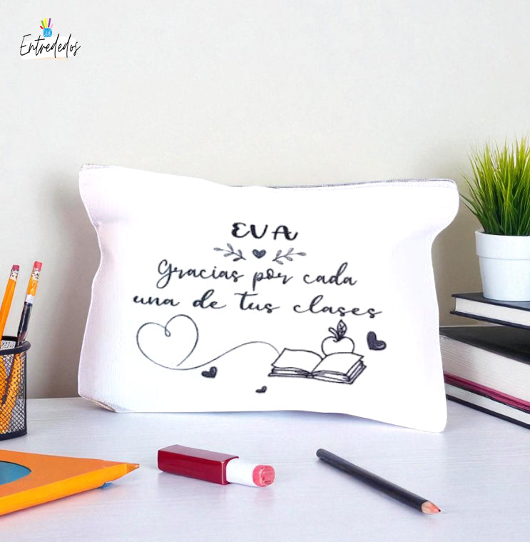 Neceser personalizado para mujer – Regalo práctico y único