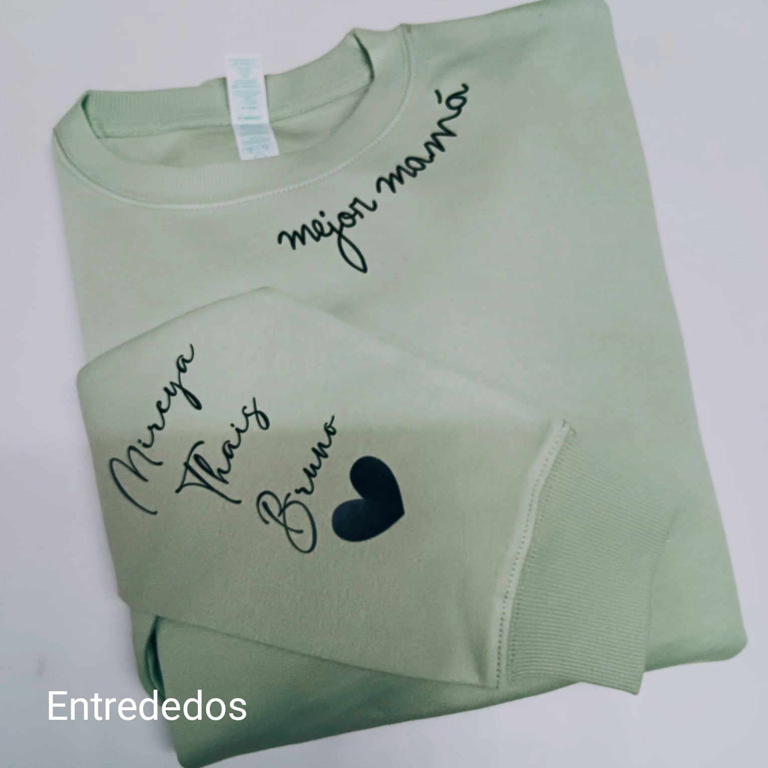sudaderas-personalizadas-con-nombre-y-diseño-exclusivo-mujer-hombre-niños