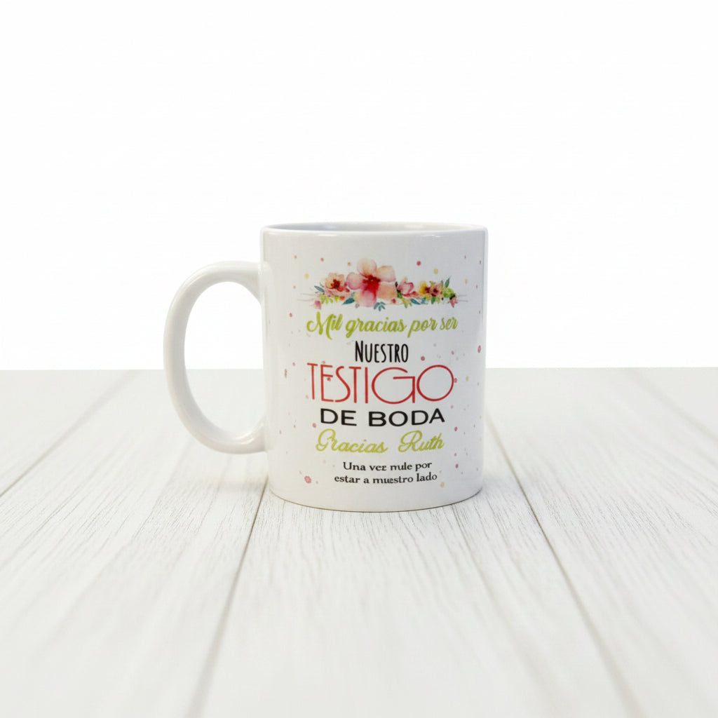 Esta taza con nombre personalizado es un regalo práctico y único, ideal para disfrutar del café o té. Personalízala con nombre, iniciales o mensaje especial y convierte un detalle cotidiano en un recuerdo inolvidable.