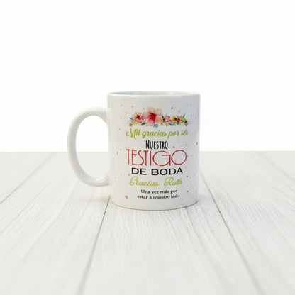 Esta taza con nombre personalizado es un regalo práctico y único, ideal para disfrutar del café o té. Personalízala con nombre, iniciales o mensaje especial y convierte un detalle cotidiano en un recuerdo inolvidable.
