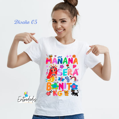 encantadora-mujer-caucasica-emotiva-apuntando-abajo-o-su-camiseta-mientras-sonrie-alegremente-expresa-emociones-positivas_1-1200×1200-1.jpg