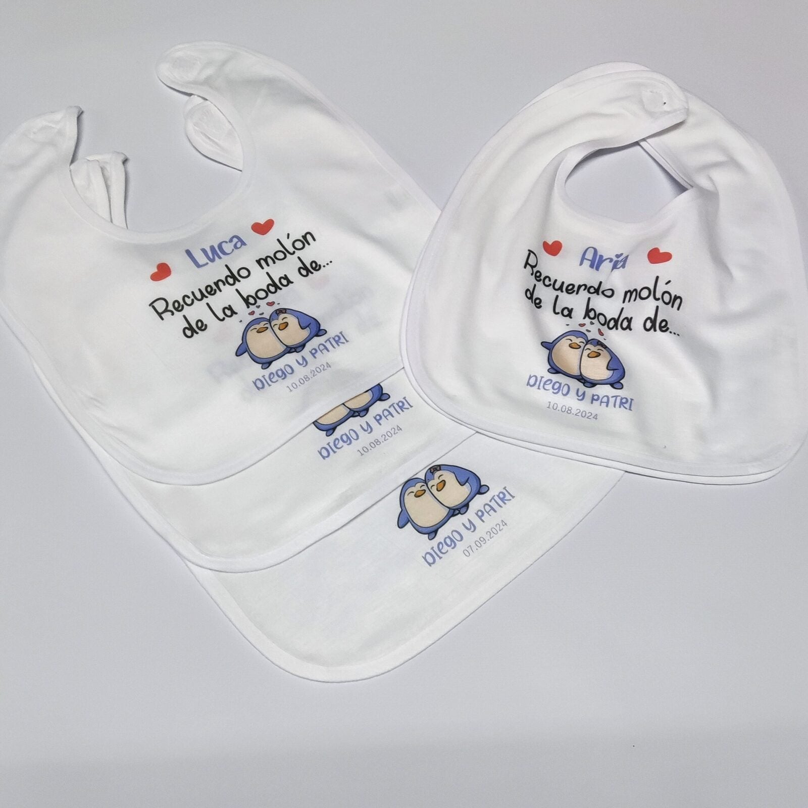 babero personalizado – regalo original para bebés Entrededos