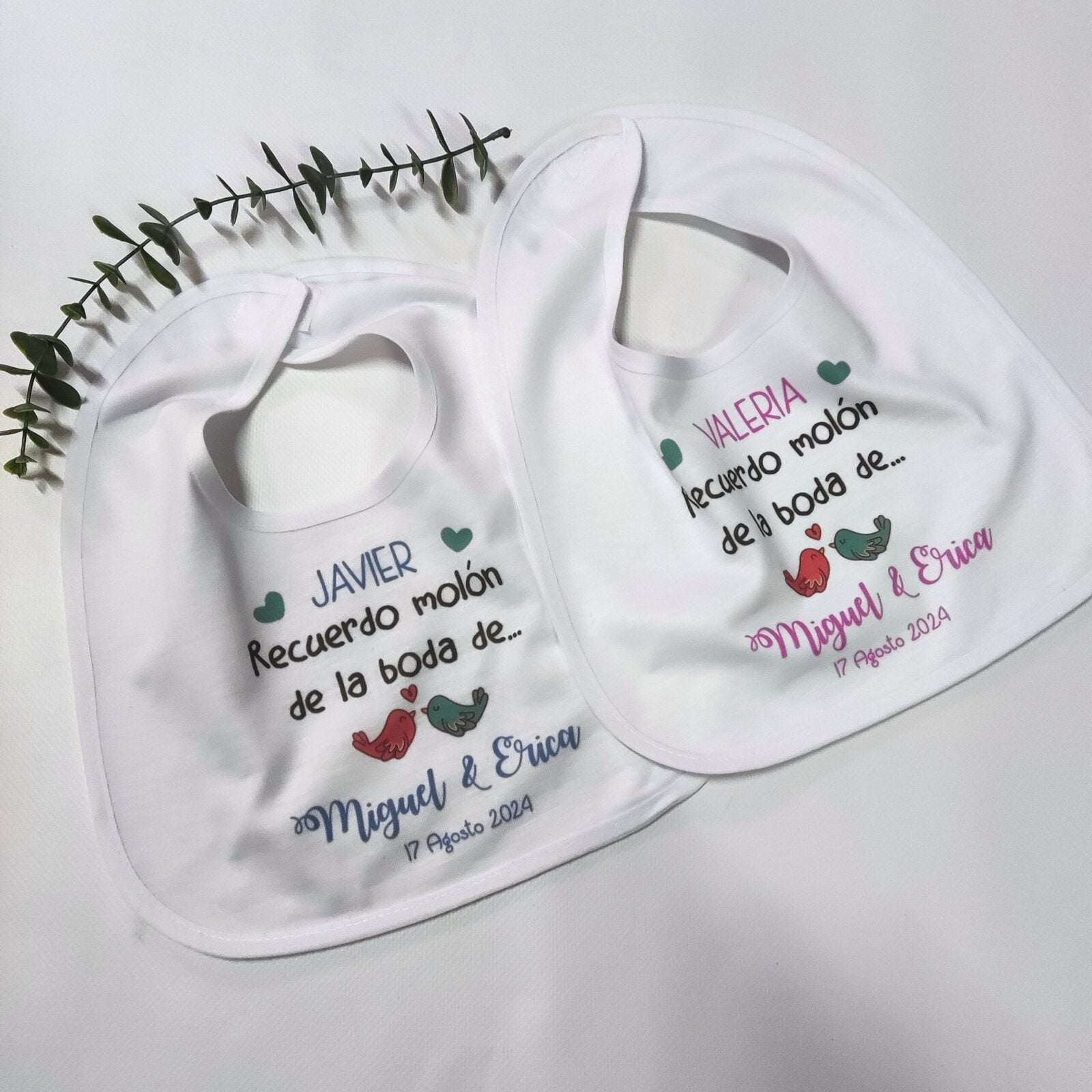 babero personalizado – regalo original para bebés Entrededos