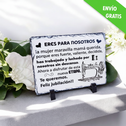 foto piedra personalizada con imagen y texto grabado en pizarra