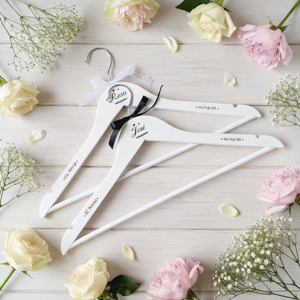 Perchas Personalizadas: El Regalo Perfecto Blanca