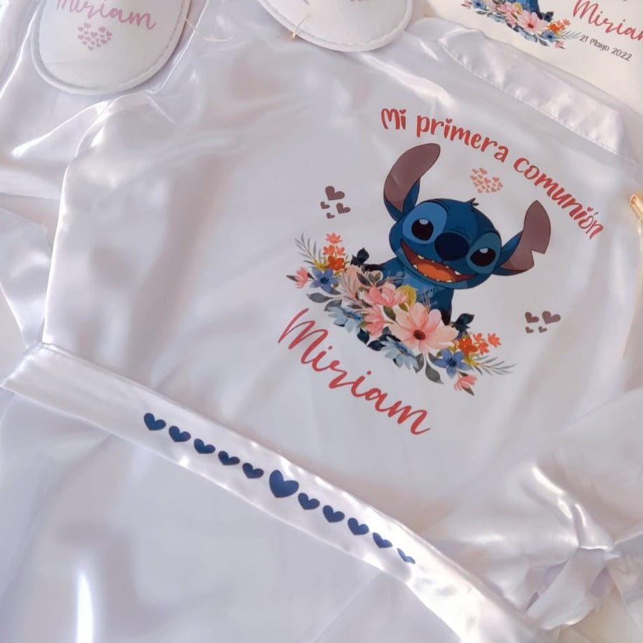 Bata de Comunión con Personaje Personalizado