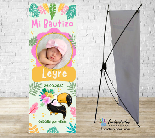 Banner para niños en tonos verdes y rosas con diseño Tucán