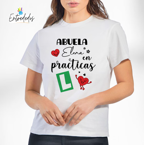 Camiseta Divertida Abuela en Prácticas – Personalizable