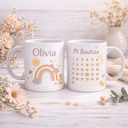 Taza infantil de bautizo con arcoíris en tonos pastel