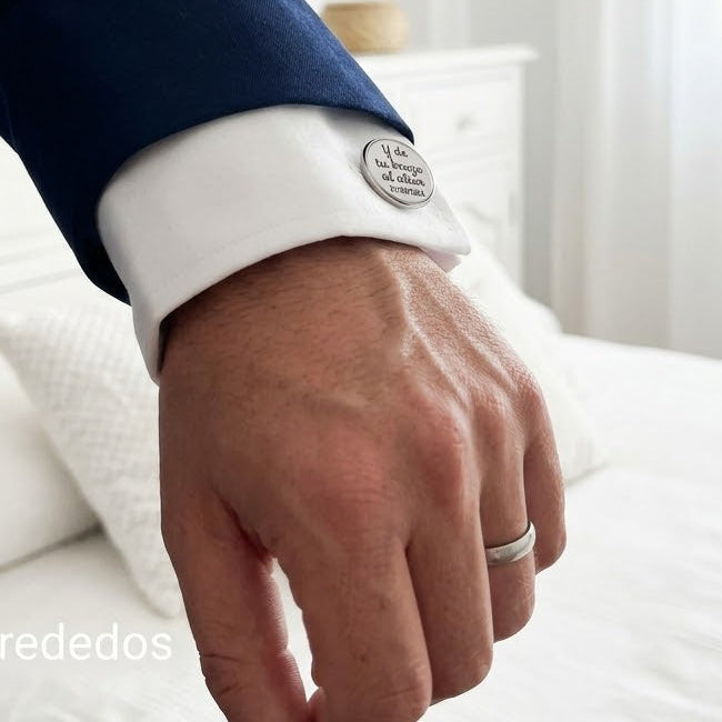 Gemelos Personalizados: Estilo Único para Hombres