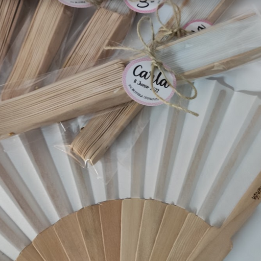 Abanico de madera personalizados para comunión, boda o bautizo